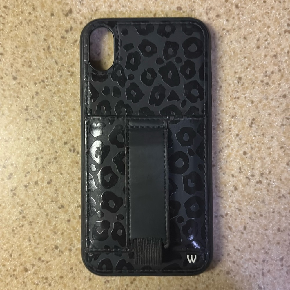 Walli case for iPhone XR